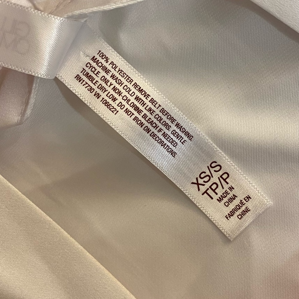 Bridal Robe - Picture 7 of 7